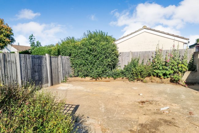 Land to the Rear of 61 Frederick Road, Rainham, Essex, RM13 8NR 8