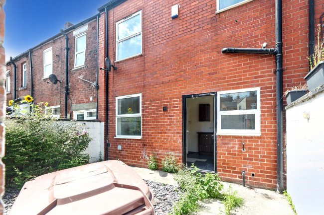 72 Crown Street, Newton-le-Willows, WA12 9DA 4