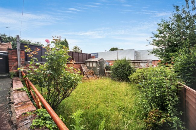 81 Queen Street, Wigan, WN3 4HX 2