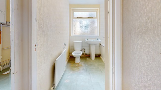 4 & 4A Isla Road, Plumstead, London, SE18 3AA 5