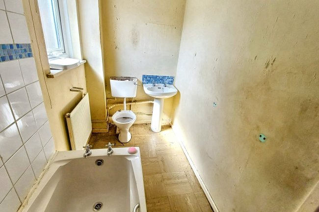 8 Griffin Mews, Widnes, Cheshire, WA8 9JU 3