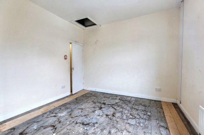 12 Gamble Street, Leigh, WN7 1BE 1