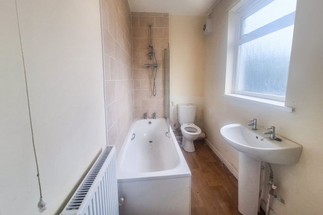 35 Salterbeck Road, Workington, Cumbria, CA14 5JJ 1