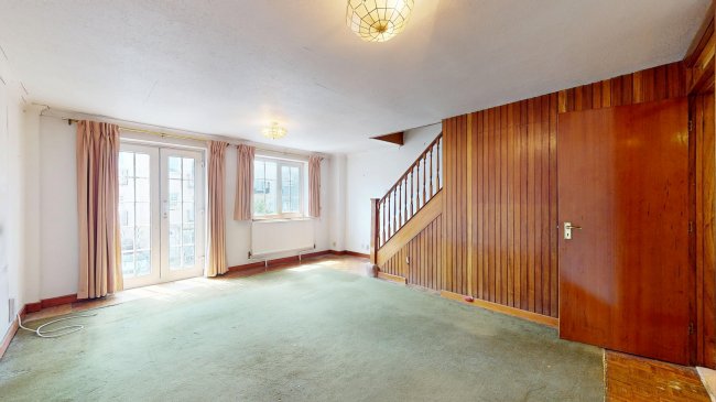 19 Eaton Drive, Kingston Upon Thames, Surrey, KT2 7RB 8