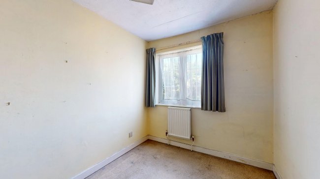 19 Eaton Drive, Kingston Upon Thames, Surrey, KT2 7RB 8