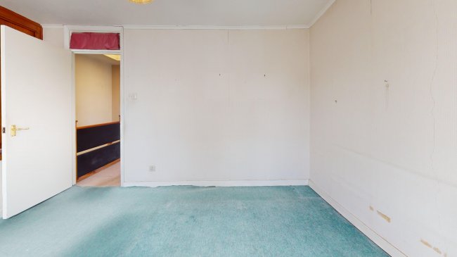 19 Eaton Drive, Kingston Upon Thames, Surrey, KT2 7RB 8