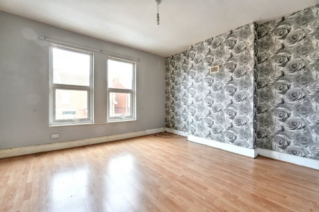 8 Mount Avenue, Liverpool, Merseyside, L20 6DT 10