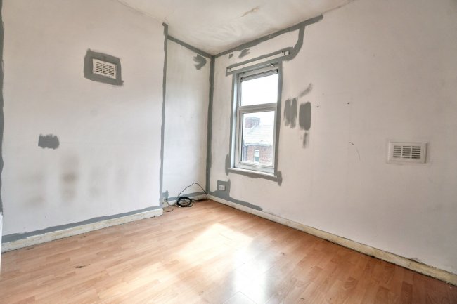 8 Mount Avenue, Liverpool, Merseyside, L20 6DT 10
