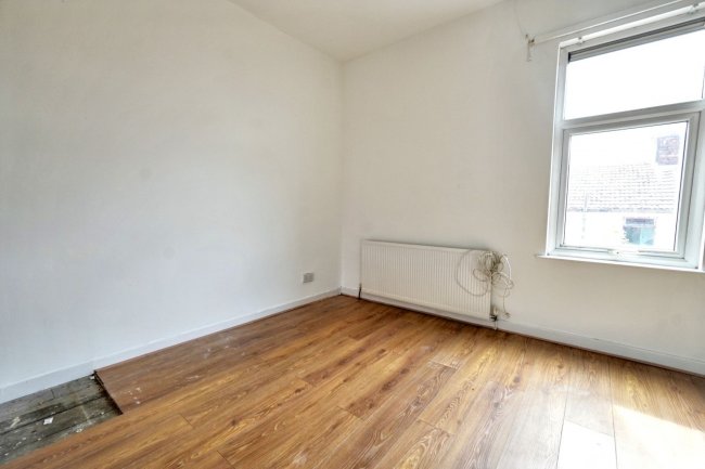 8 Mount Avenue, Liverpool, Merseyside, L20 6DT 10