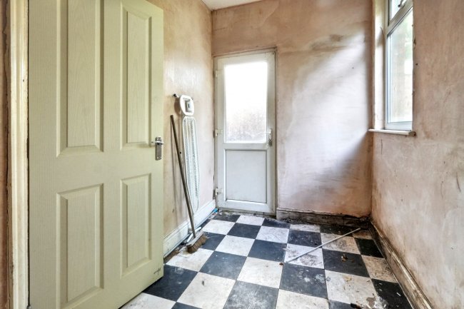 24 Downham Road, Birkenhead, Wirral, CH42 5NP 10