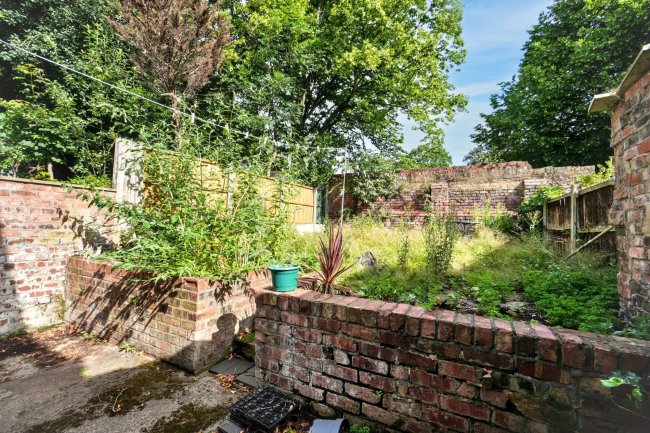 24 Downham Road, Birkenhead, Wirral, CH42 5NP 10