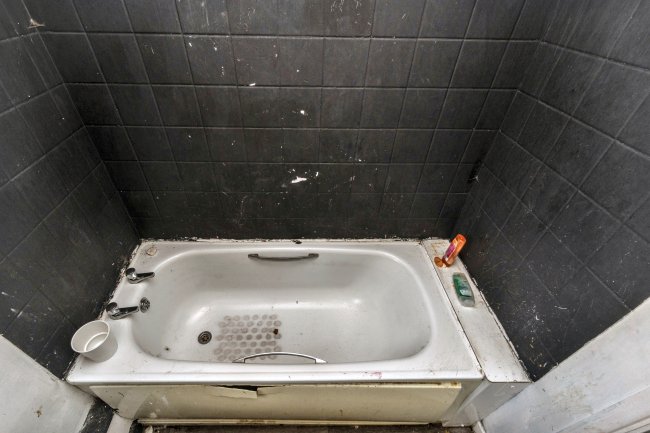 17 Millbeck Road, Middleton, Manchester, M24 4HZ 10