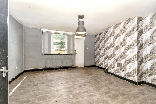 17 Millbeck Road, Middleton, Manchester, M24 4HZ 10