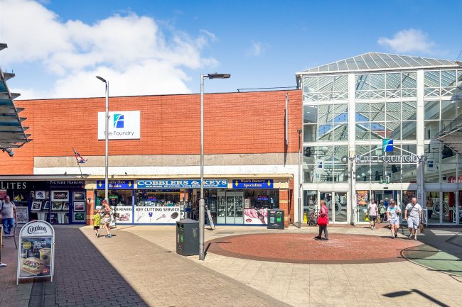 Kiosks 5-6 Jubilee Way, Scunthorpe DN15 6RB 3