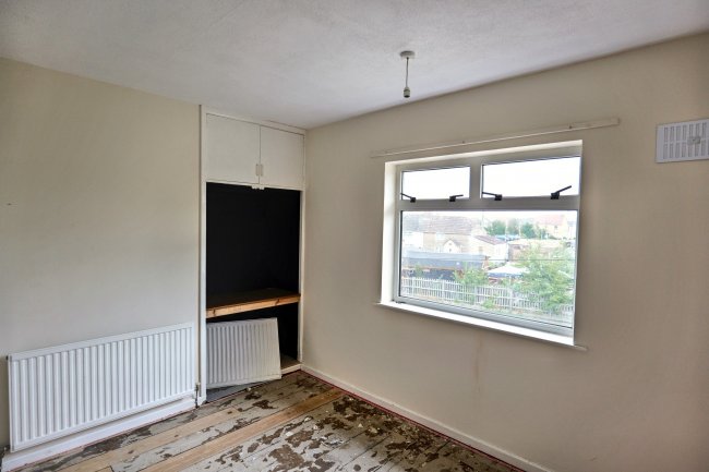 16 Berryfield Park, Melksham, Wiltshire, SN12 6ED 10