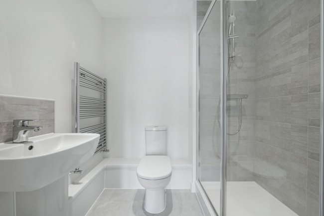 Flat 10, Denman House, 1 New Road, Feltham TW14 9AJ 8