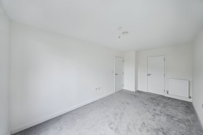 Flat 7, Denman House, 1 New Road, Feltham TW14 9AJ 1