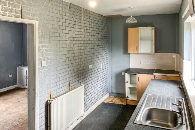 79 Borland Avenue, Carlisle, Cumbria, CA1 2TF 2