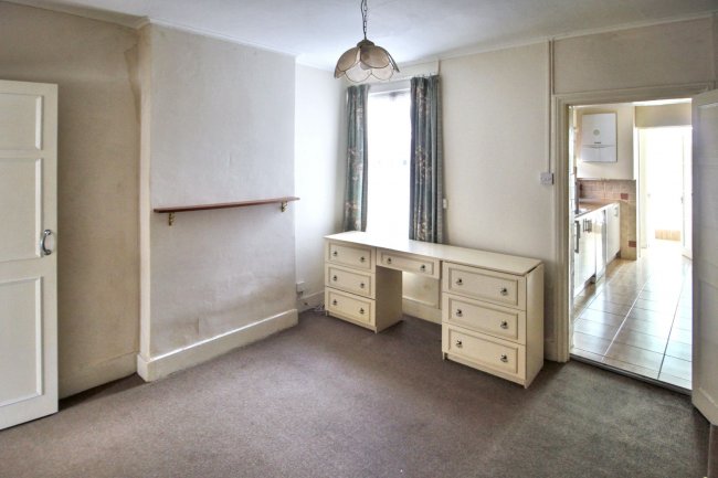 12 Hectorage Road, Tonbridge, Kent TN9 2DP 3