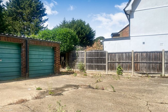 Garage Block next to Lismore Court, Kingston Road, Staines Upon Thames, TW18 1AU 4