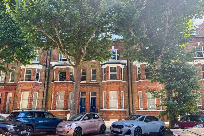 Flat D, 222 Randolph Avenue, Maida Vale, London W9 1PF 2