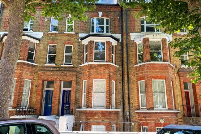 Flat D, 222 Randolph Avenue, Maida Vale, London W9 1PF 2