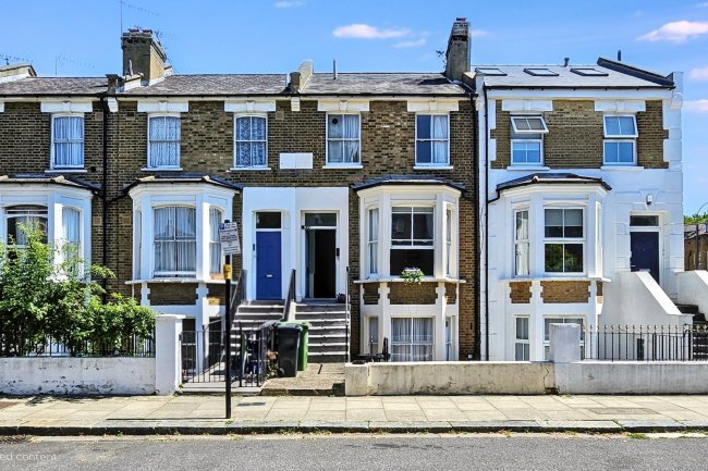 75b Stowe Road, Shepherd's Bush, London, W12 8BE 3