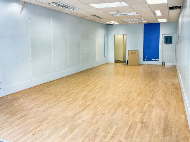 9 Maritime Terrace, Sunderland, Tyne and Wear SR1 3JT 4