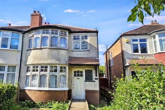38 Tees Avenue, Perivale, Greenford, UB6 8JJ 2