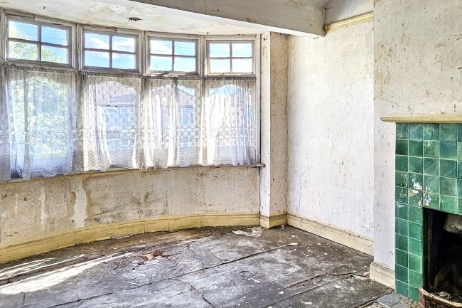 38 Tees Avenue, Perivale, Greenford, UB6 8JJ 2