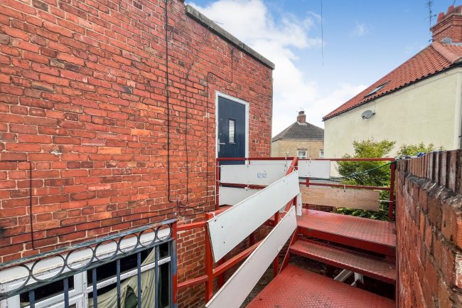 2 Norfolk Street, Worksop, S80 1LF 5