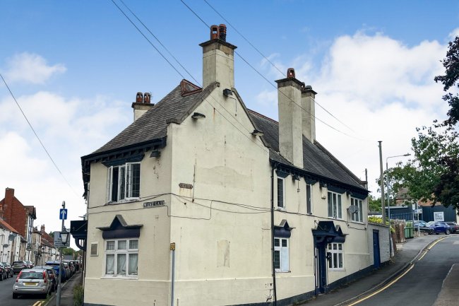 2 Norfolk Street, Worksop, S80 1LF 5