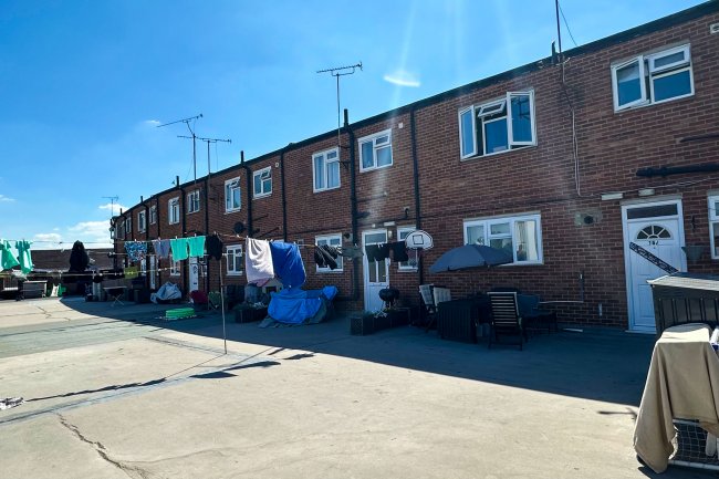 148-150 Crockhamwell Road, Woodley, Reading, RG5 3JH 8