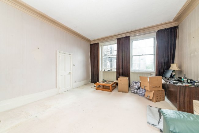 4 Point House, Greenwich, London, SE10 8QR 3