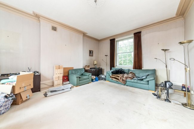 4 Point House, Greenwich, London, SE10 8QR 3