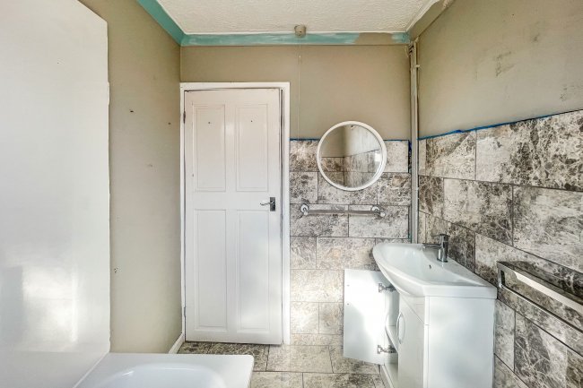 FT 2, 49 Roseberry Road, Redfield, Bristol, BS5 9QD 4