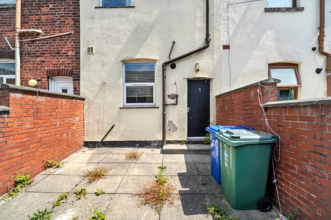 9 Garston Street, Bury, Lancashire BL9 6EW 7