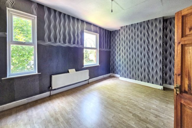 33 Birch Lane, Manchester, M13 0NW 9