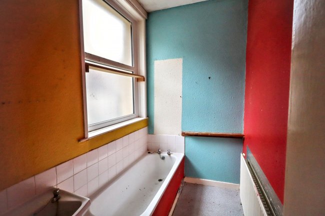 Flat 1, 1-2 Morpeth Street, Hull, North Humberside, HU3 1RF 5