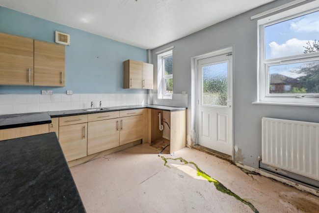 45 Heathfield Crescent, Newcastle Upon Tyne, Tyne And Wear, NE5 3HA 4