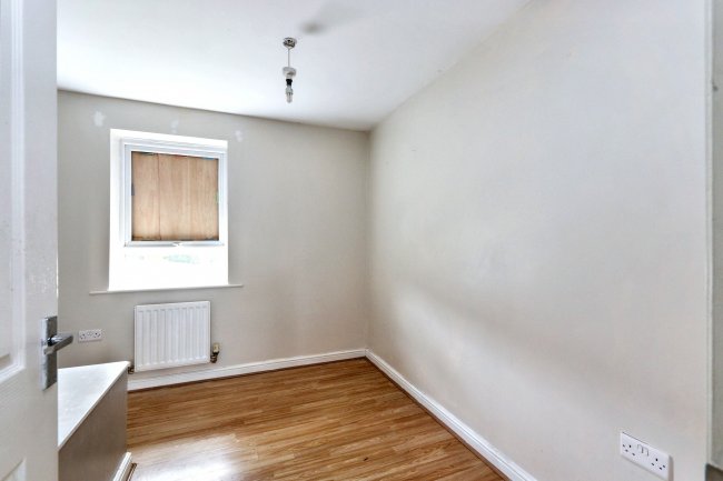 12 Kenninghall Road, Sheffield, South Yorkshire, S2 3WG 5