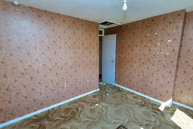 3 Bowland Road, Woodford Green, IG8 7LX 5