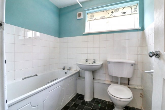 51 Mapleton Drive, Hemlington, Middlesbrough, Cleveland, TS8 9NF 6