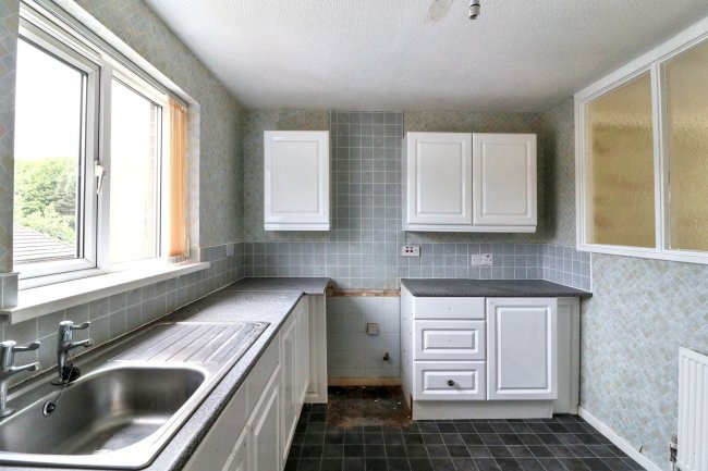 51 Mapleton Drive, Hemlington, Middlesbrough, Cleveland, TS8 9NF 6