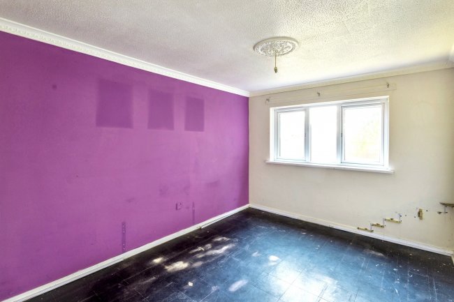 10 Raven Street, Keighley, West Yorkshire, BD21 2EQ 6