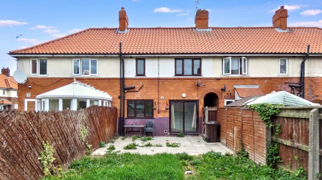 6 Sixth Avenue, Hull, East Yorkshire, HU6 9PS 4