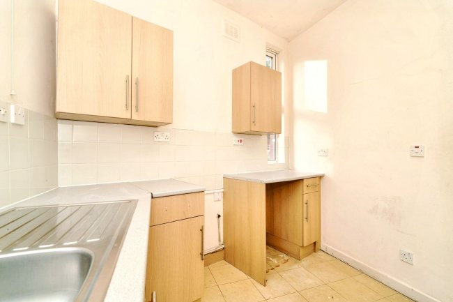 24 Church Lane, Harpurhey, Manchester, M9 5UQ 9