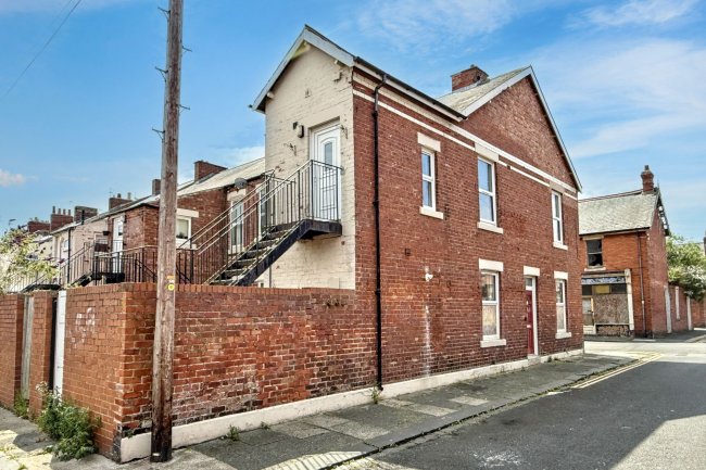 3 Bishopton Street, Blyth, Northumberland, NE24 2HN 10