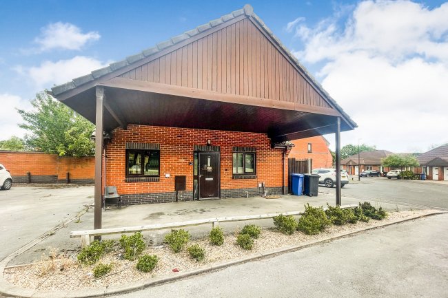 10 Merlin Green, Sinfin, Derby DE24 9NX 3