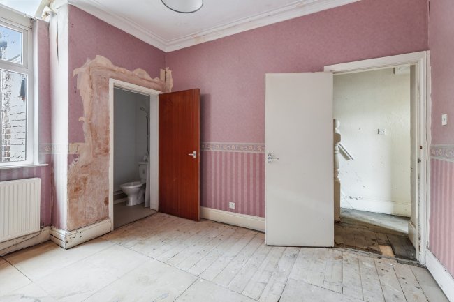 60 Laindon Road, Longsight, Manchester, M14 5DG 3